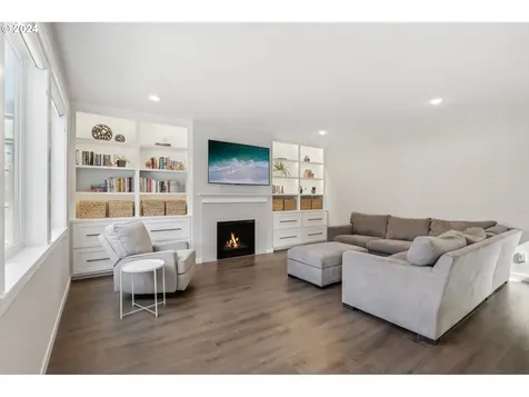 1817 Ne 171st Street Ridgefield WA 98642