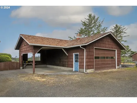33445 Westlake Lane Warrenton OR 97146