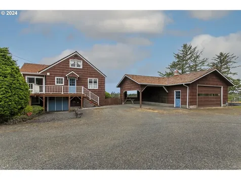 33445 Westlake Lane Warrenton OR 97146