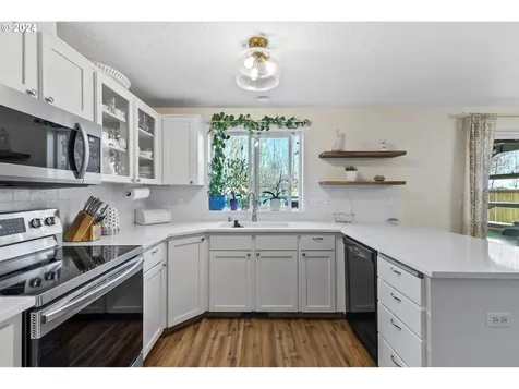 903 Nw 11th Avenue Battle Ground WA 98604