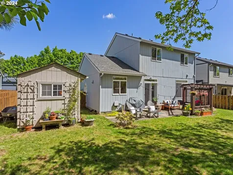 1808 Se 185th Place Vancouver WA 98683