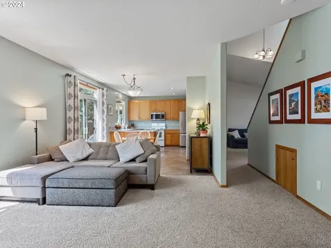1808 Se 185th Place Vancouver WA 98683