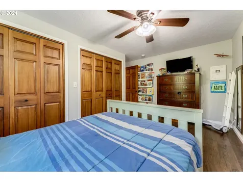 39560 Pleasant Street Sandy OR 97055