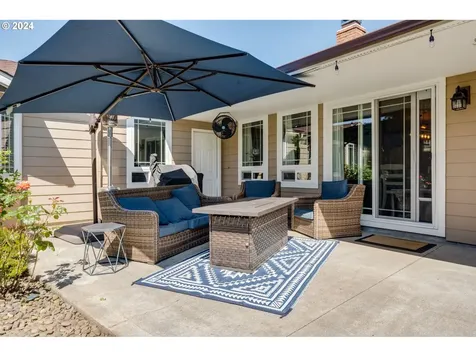 39560 Pleasant Street Sandy OR 97055