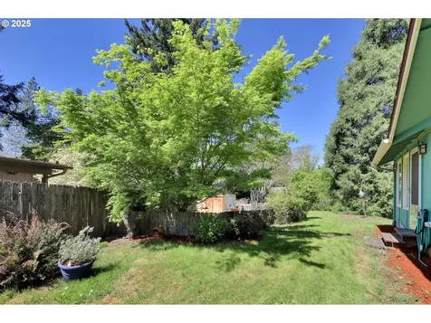 1656 Russet Drive Eugene OR 97401
