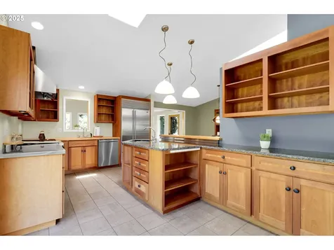 1656 Russet Drive Eugene OR 97401