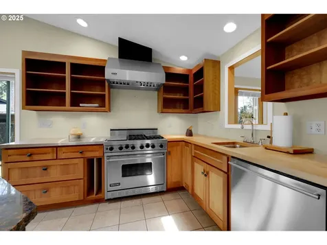 1656 Russet Drive Eugene OR 97401