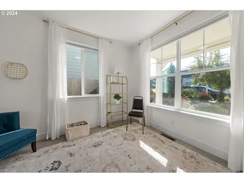 1306 NE Hoover Loop Bend OR 97701
