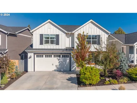 1306 NE Hoover Loop Bend OR 97701