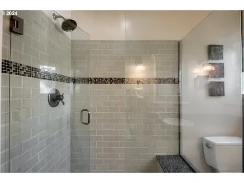 2124 Ne 54th Avenue Portland OR 97213