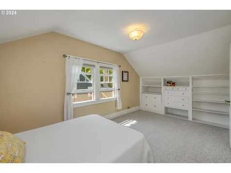 2124 Ne 54th Avenue Portland OR 97213
