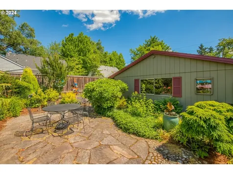 2124 Ne 54th Avenue Portland OR 97213
