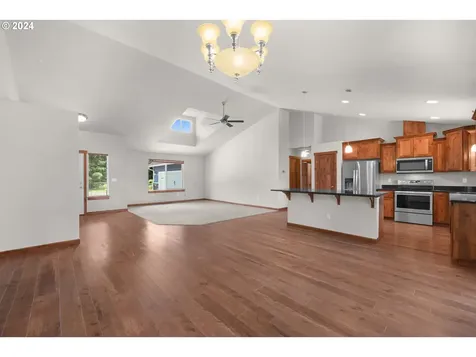 86002 Edenvale Road Pleasant Hill OR 97455