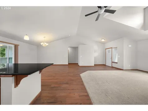 86002 Edenvale Road Pleasant Hill OR 97455