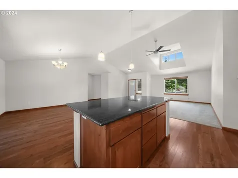 86002 Edenvale Road Pleasant Hill OR 97455