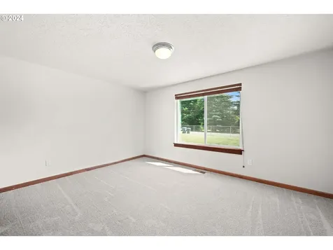 86002 Edenvale Road Pleasant Hill OR 97455