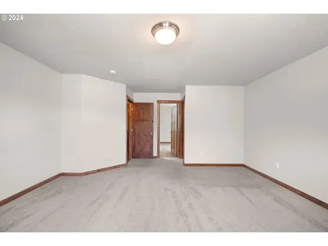 86002 Edenvale Road Pleasant Hill OR 97455