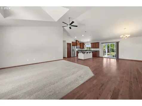 86002 Edenvale Road Pleasant Hill OR 97455