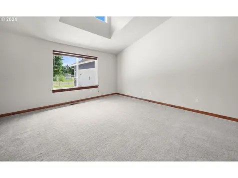 86002 Edenvale Road Pleasant Hill OR 97455