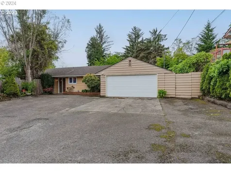 1025 Redwood Avenue Coos Bay OR 97420
