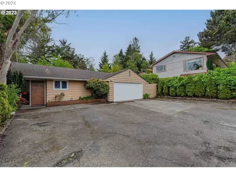 1025 Redwood Avenue Coos Bay OR 97420