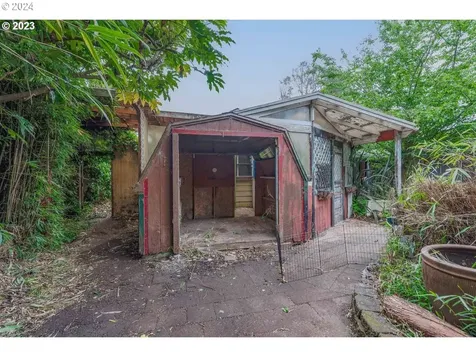 1025 Redwood Avenue Coos Bay OR 97420