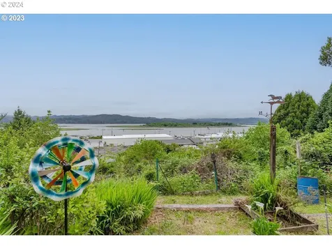 1025 Redwood Avenue Coos Bay OR 97420
