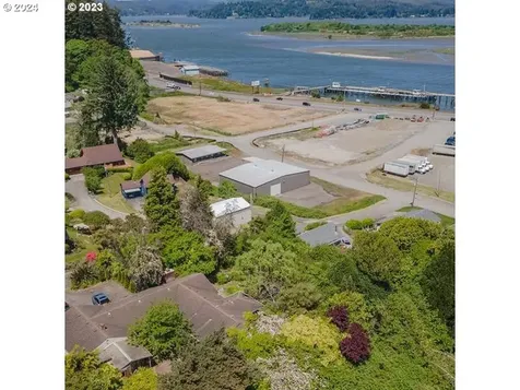 1025 Redwood Avenue Coos Bay OR 97420