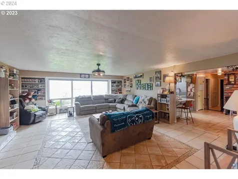 1025 Redwood Avenue Coos Bay OR 97420