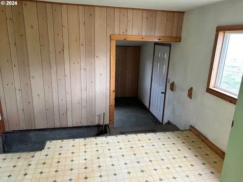 66437 Lathrop Road Joseph OR 97846