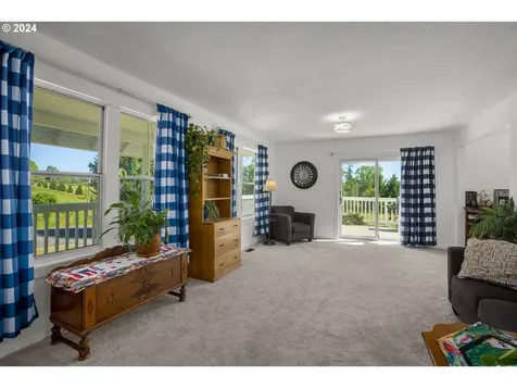 10899 Nw Valley Vista Road Hillsboro OR 97124