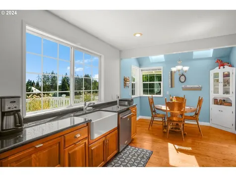10899 Nw Valley Vista Road Hillsboro OR 97124