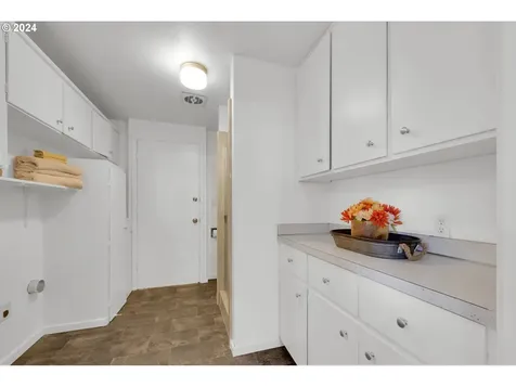 2466 Corral Court Springfield OR 97477