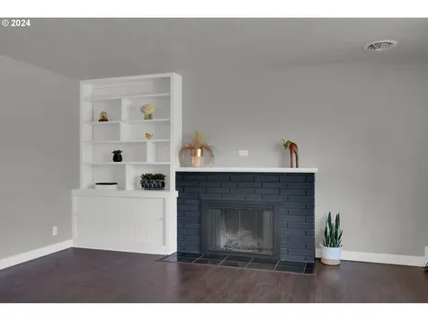 2466 Corral Court Springfield OR 97477