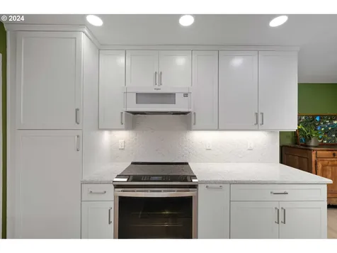 10 Greenridge Court Lake Oswego OR 97035