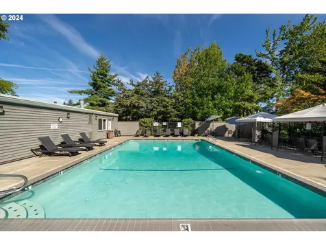 10 Greenridge Court Lake Oswego OR 97035