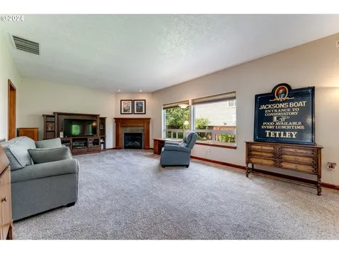 1639 Nw Adisyn Lane Mcminnville OR 97128