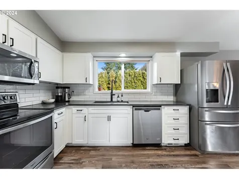 17101 SW Ivy Glenn Street Beaverton OR 97007