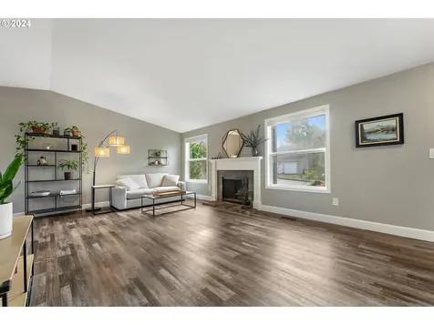 17101 SW Ivy Glenn Street Beaverton OR 97007