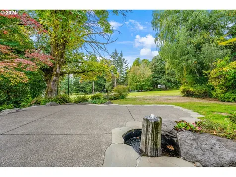 53 Touchstone Lake Oswego OR 97035