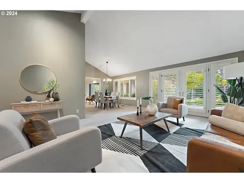 53 Touchstone Lake Oswego OR 97035