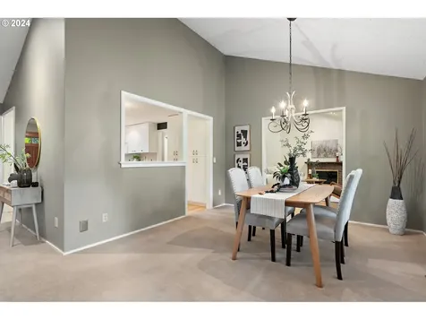 53 Touchstone Lake Oswego OR 97035