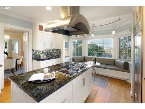 2713 Fairmount Boulevard Eugene OR 97403
