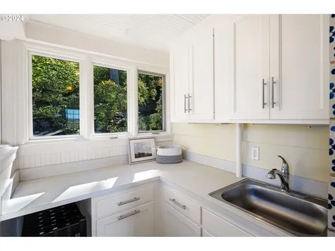 2713 Fairmount Boulevard Eugene OR 97403