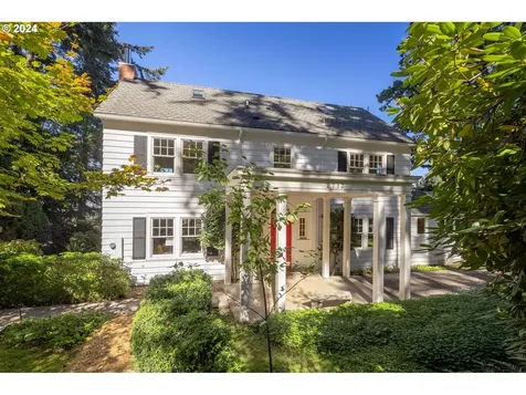 2713 Fairmount Boulevard Eugene OR 97403
