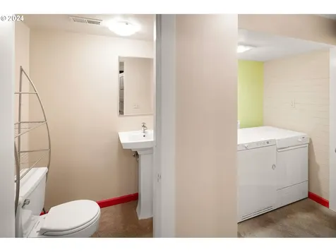 2713 Fairmount Boulevard Eugene OR 97403