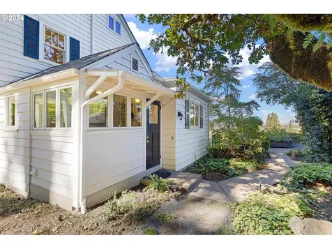 2713 Fairmount Boulevard Eugene OR 97403