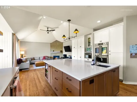 23792 Sw Robson Terrace Sherwood OR 97140