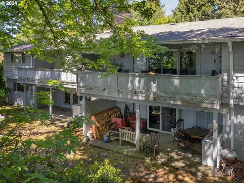8220 Sw Canyon Lane Portland OR 97225