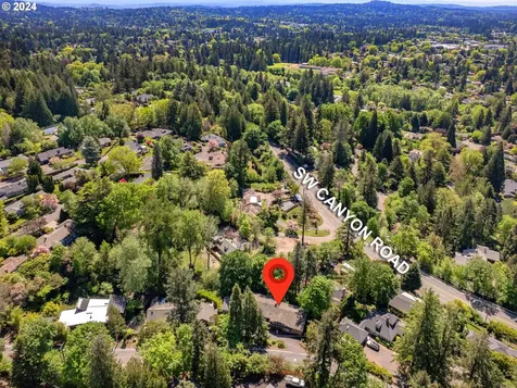 8220 Sw Canyon Lane Portland OR 97225